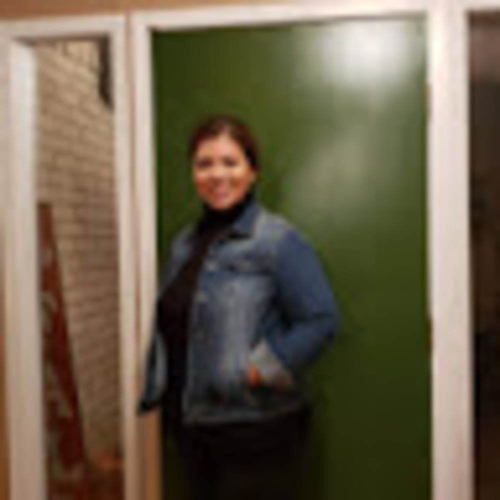 Meet your Posher, Adrianna